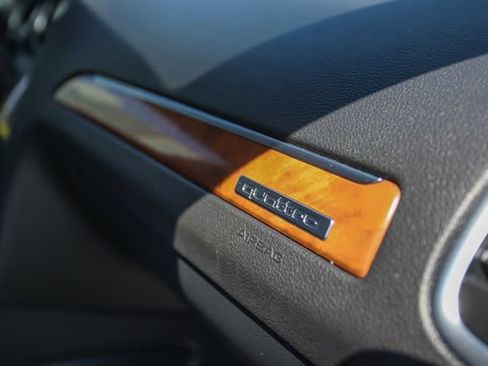 Used 2015 Audi Q7 3.0T Premium Plus w/ Premium Plus Package image 38