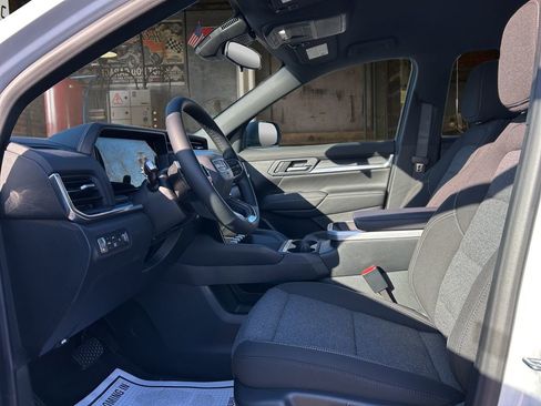 New 2026 GMC Terrain Elevation w/ Black Edition AWD/4WD image 13