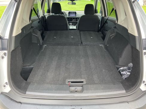Used 2023 Nissan Rogue SV AWD/4WD image 7
