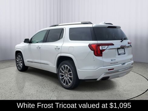 Used 2023 GMC Acadia Denali w/ Denali Ultimate Package AWD/4WD image 5