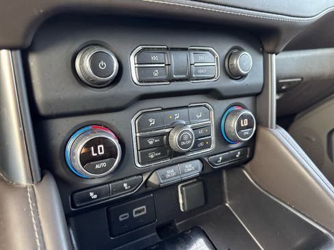 Used 2023 Chevrolet Tahoe LT image 25