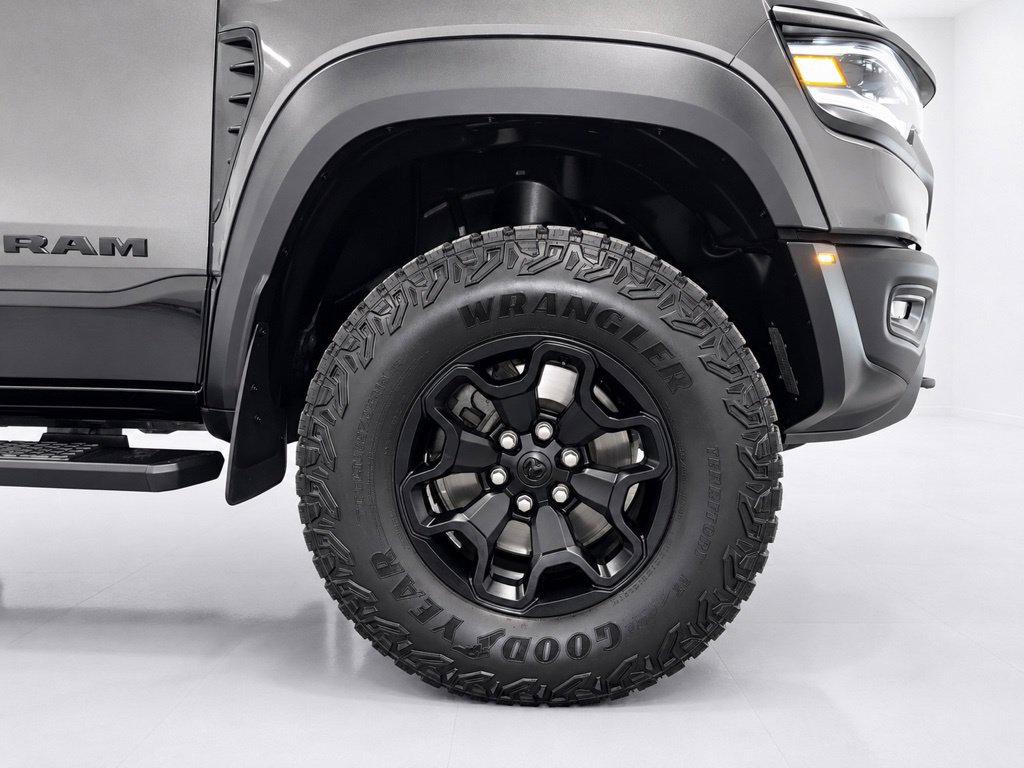 Used 2022 RAM 1500 TRX AWD/4WD image 11