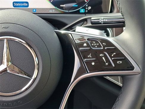 Used 2025 Mercedes-Benz E 350 Sedan image 22