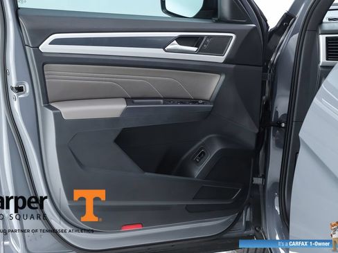 Used 2021 Volkswagen Atlas Cross Sport SEL FWD image 56