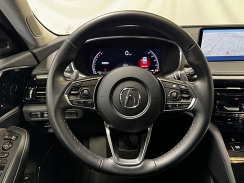 Used 2023 Acura MDX SH-AWD w/ Technology Package image 24