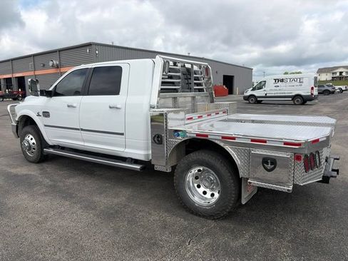 Used 2017 RAM 3500 Laramie Longhorn w/ Cold Weather Group AWD/4WD image 6