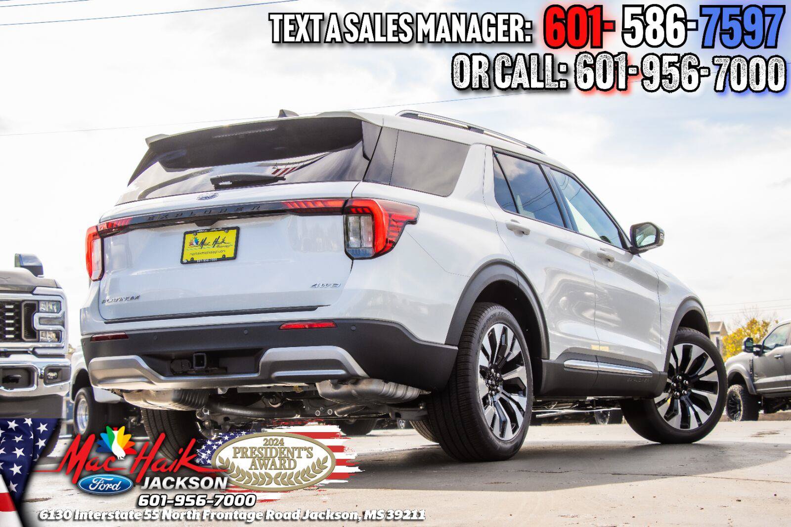 Used 2026 Ford Explorer Platinum w/ LUX Leather Package AWD/4WD image 4