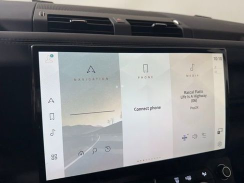 New 2026 Land Rover Defender 130 X-Dynamic SE image 28