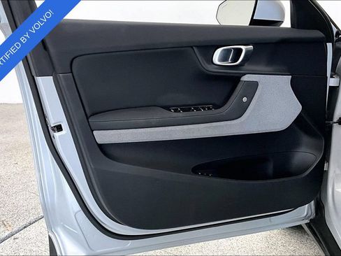 Used 2022 Polestar Polestar 2 w/ Plus Package AWD/4WD image 21