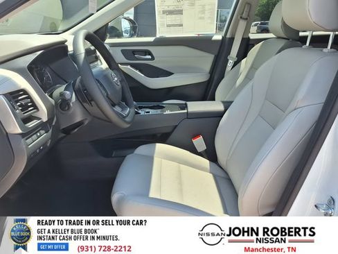 New 2026 Nissan Rogue Dark Armor FWD image 3