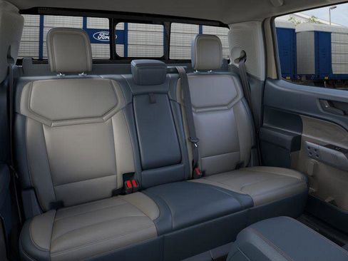 New 2025 Ford Maverick Lariat image 11