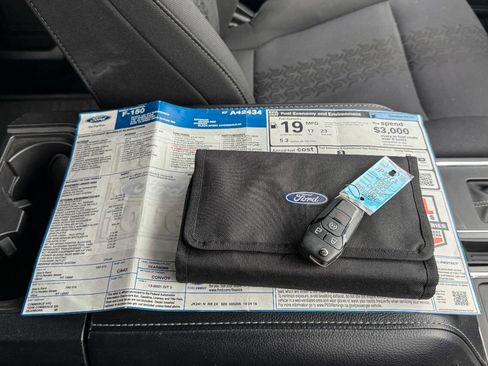 Used 2019 Ford F150 XLT w/ Equipment Group 302A Luxury image 38