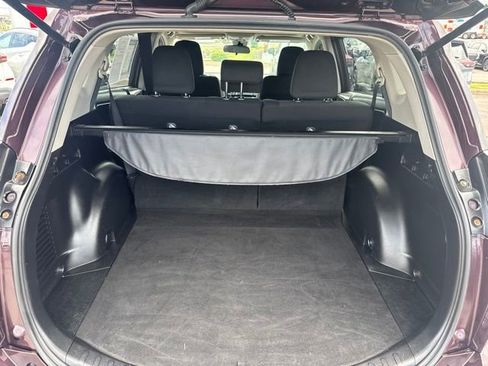 Used 2018 Toyota RAV4 XLE w/ Plus Extra Value Package AWD/4WD image 20