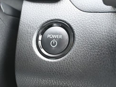 Used 2025 Toyota Camry LE FWD image 18