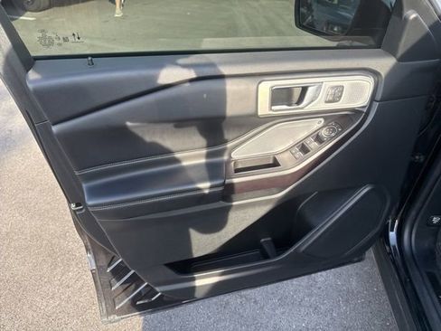 Used 2020 Ford Explorer ST w/ ST Street Pack AWD/4WD image 8