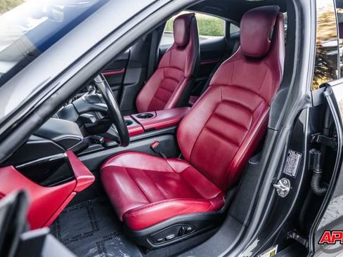 Used 2021 Porsche Taycan 4S w/ Premium Package image 4