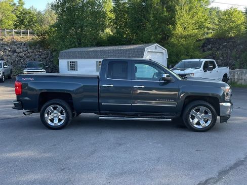 Used 2017 Chevrolet Silverado 1500 LTZ w/ Sport Package AWD/4WD image 3