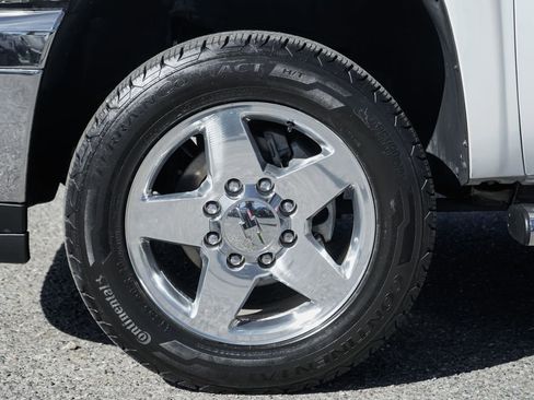 Used 2014 Chevrolet Silverado 2500 LT w/ Custom Sport Truck Package image 36