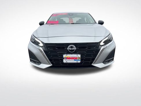 Certified 2024 Nissan Altima 2.5 SV image 2