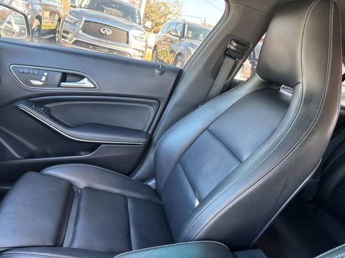Used 2018 Mercedes-Benz CLA 250 image 16