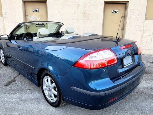 Used 2004 Saab 9-3 Aero image 12