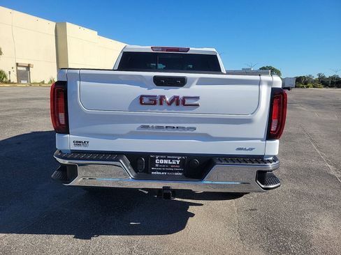 New 2026 GMC Sierra 1500 SLT w/ SLT Convenience Package RWD image 11