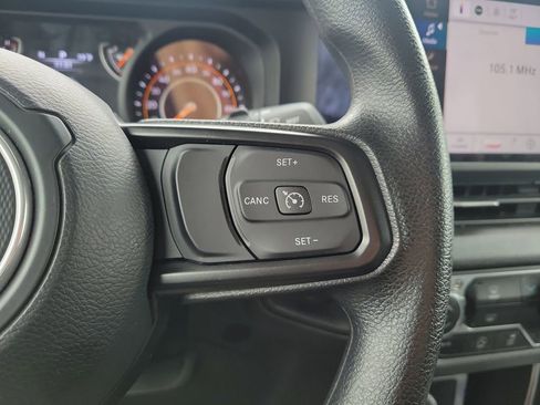 Used 2024 Jeep Wrangler Sport image 22