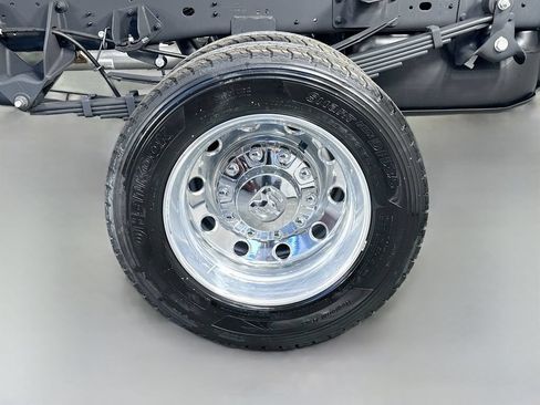 New 2026 RAM 5500 Tradesman w/ Chrome Appearance Group AWD/4WD image 15