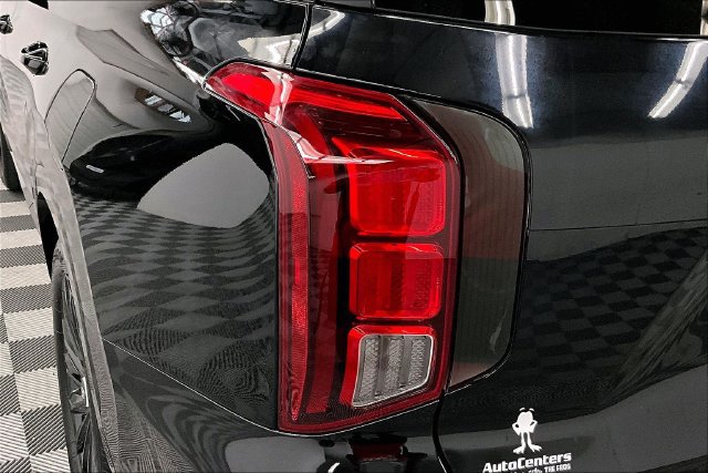 Used 2025 Hyundai Palisade Calligraphy AWD/4WD image 37
