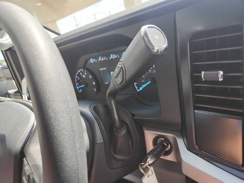 New 2027 Ford F250 XLT w/ FX4 Off-Road Package AWD/4WD image 23
