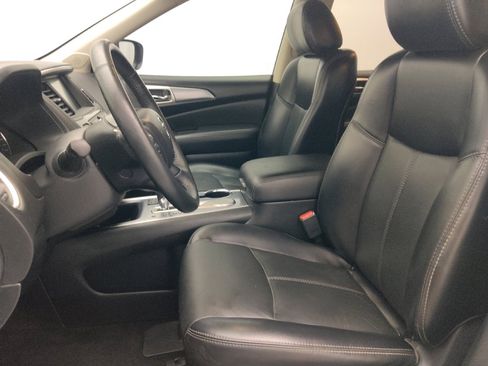 Used 2018 Nissan Pathfinder SL w/ SL Premium Package FWD image 17