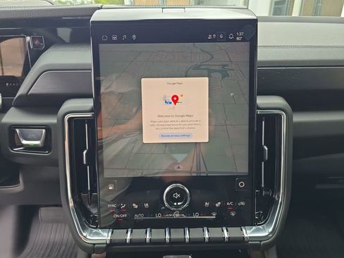 New 2026 GMC Yukon XL Denali w/ Denali Reserve Package AWD/4WD image 21