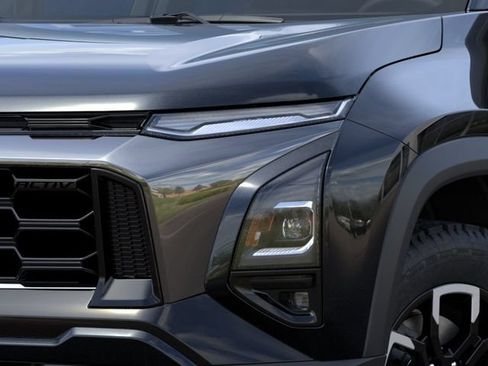 New 2027 Chevrolet Equinox ACTIV w/ Safety and Technology Package FWD image 10