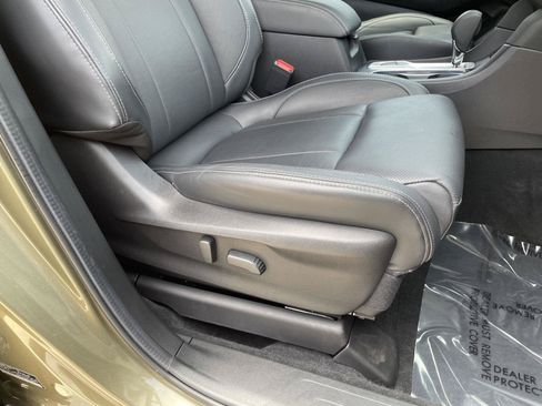 Certified 2023 Subaru Ascent Limited AWD/4WD image 17