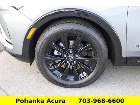 Used 2025 Buick Envista Sport Touring w/ Convenience I Package image 24