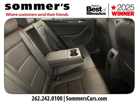 Used 2017 Volkswagen Jetta SEL image 27