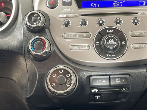 Used 2013 Honda Fit image 15