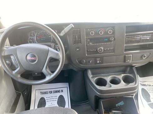 Used 2018 GMC Savana 2500 w/ Driver Convenience Package image 16