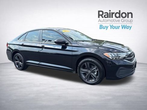 Used 2024 Volkswagen Jetta SE w/ Panoramic Sunroof Package FWD image 1