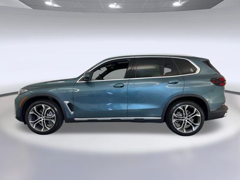 Used 2026 BMW X5 sDrive40i w/ Climate Comfort Package RWD image 2
