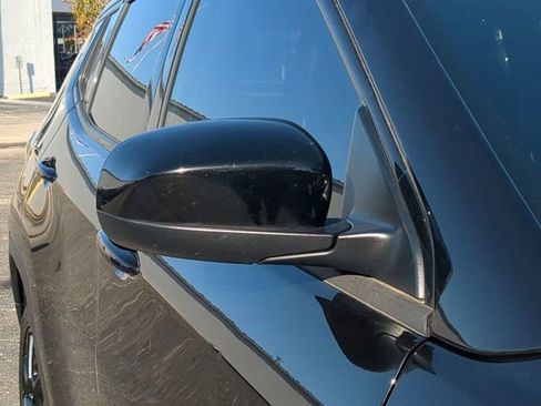 Used 2024 Jeep Compass Latitude image 11