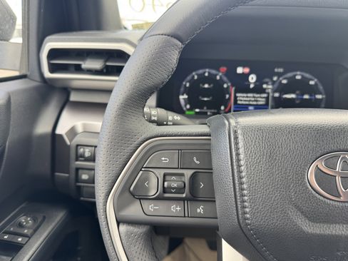 New 2026 Toyota 4Runner TRD Off-Road image 22