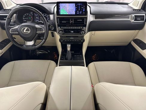 Used 2023 Lexus GX 460 Premium image 4