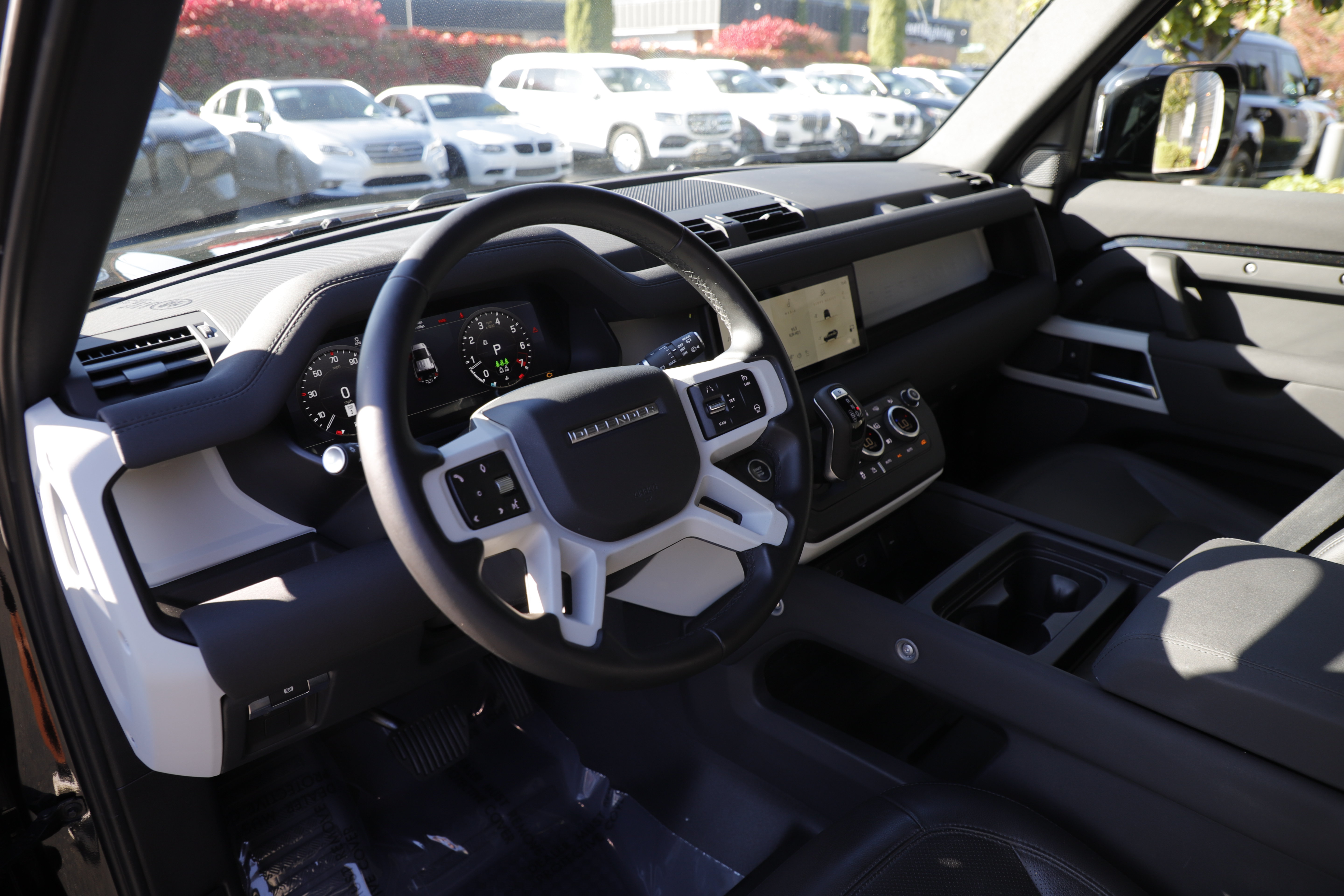 Used 2023 Land Rover Defender 110 S AWD/4WD image 18