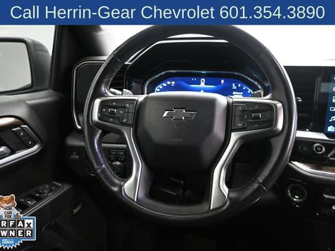 Used 2022 Chevrolet Silverado 1500 RST w/ Convenience Package II AWD/4WD image 24