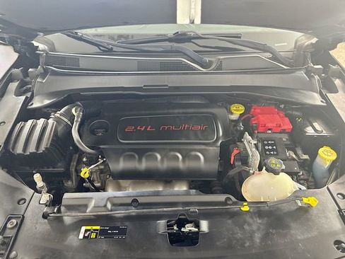 Used 2020 Jeep Compass Latitude w/ Cold Weather Group image 25