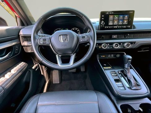 Used 2025 Honda CR-V Sport-L image 9