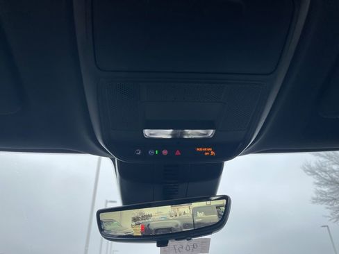 New 2026 Chevrolet Traverse LT w/ Midnight/Sport Edition image 31