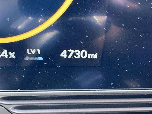 Used 2025 Hyundai Ioniq 5 SEL AWD/4WD image 32