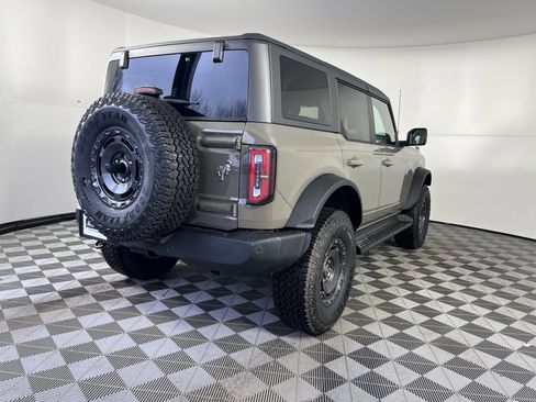 New 2025 Ford Bronco Outer Banks w/ Sasquatch Package image 5